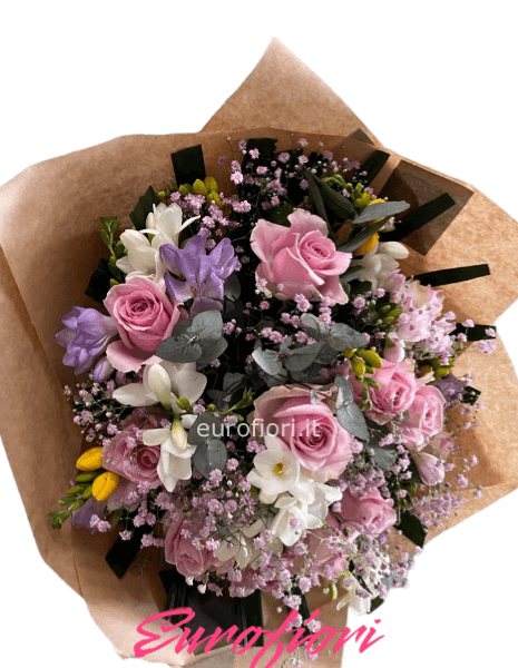 Bouquet con fiori vari colori Bouquet con fiori vari colori